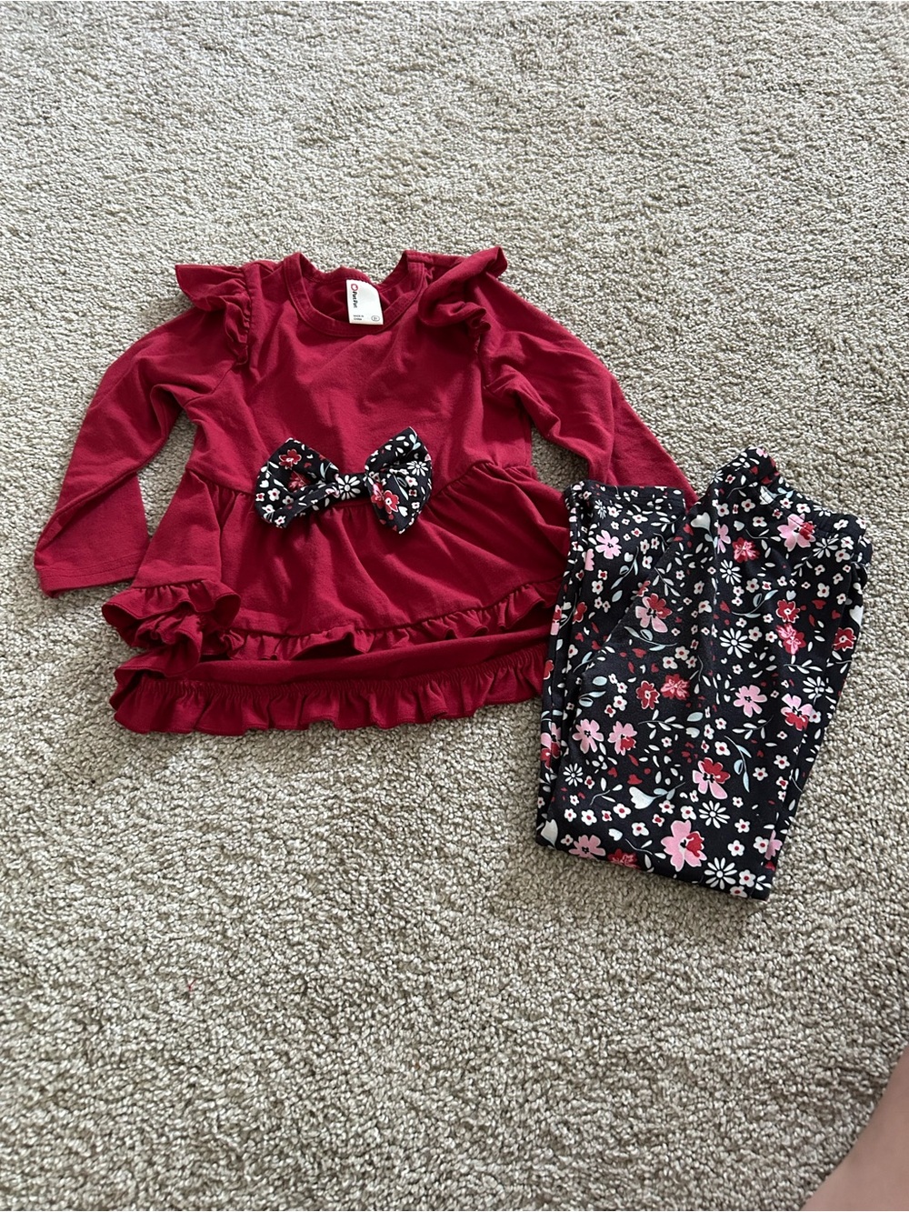 Pat Pat 3Year Red and Black Outfit
